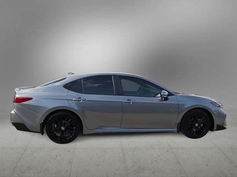 Certified 2025 Toyota Camry SE w/ Convenience Package FWD image 9