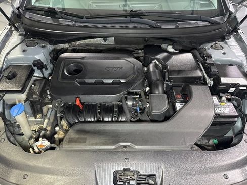 Used 2016 Hyundai Sonata Sport w/ Option Group 1V image 8