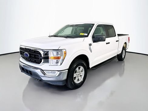 Used 2022 Ford F150 XLT w/ Trailer Tow Package AWD/4WD image 3
