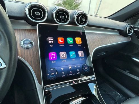 Used 2025 Mercedes-Benz C 300 Sedan image 23