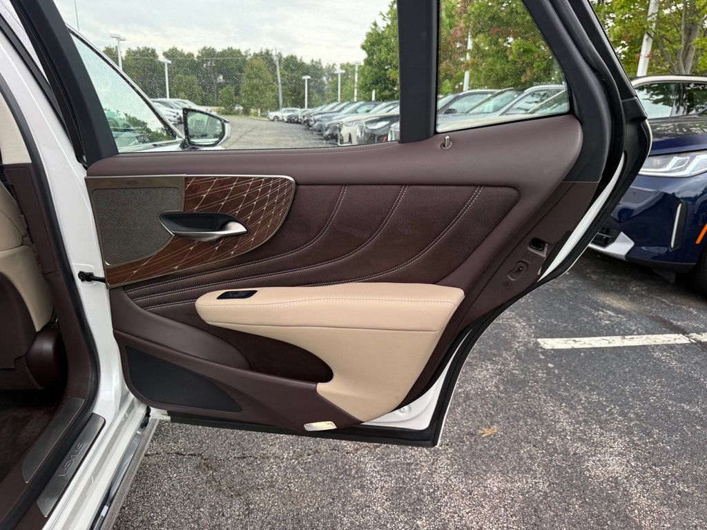 Used 2018 Lexus LS 500 AWD w/ Interior Upgrade Package image 16