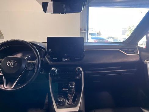 Used 2024 Toyota RAV4 XSE w/ Premium Package image 20