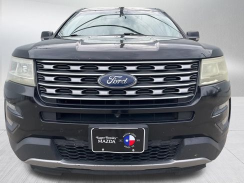 Used 2016 Ford Explorer Limited FWD image 2