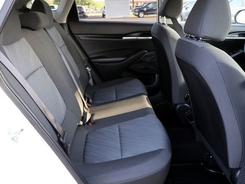 Used 2026 Kia Seltos LX AWD/4WD image 19