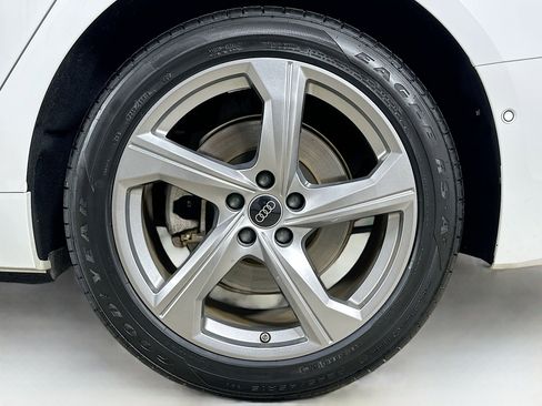 Used 2024 Audi A6 Premium Plus image 40