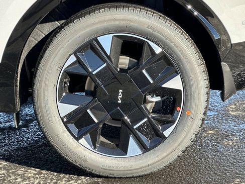 Certified 2026 Kia Sportage SX Prestige image 26
