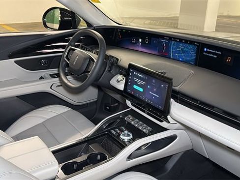 New 2026 Lincoln Nautilus Premier w/ Equipment Group 102A image 7