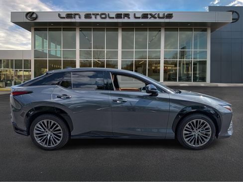 Certified 2023 Lexus RZ 450e Premium w/ Accessory Package (2T) AWD/4WD image 2