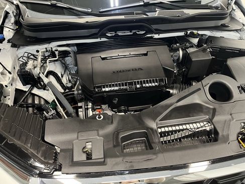 Used 2024 Honda Pilot Touring image 20