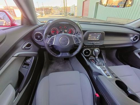 Used 2018 Chevrolet Camaro LT w/ RS Package image 29
