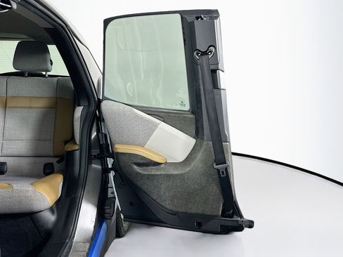 Used 2014 BMW i3 image 25