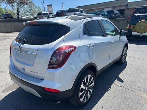 Used 2021 Buick Encore Preferred image 6