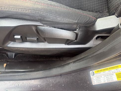 Used 2015 GMC Terrain SLE FWD image 13