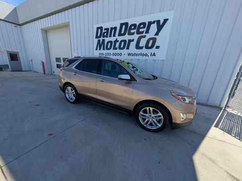 Used 2018 Chevrolet Equinox Premier image 36