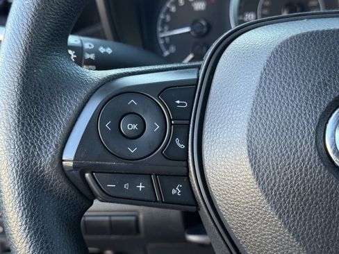 Certified 2022 Toyota Corolla LE image 21
