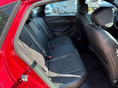 Used 2025 Honda Accord Sport image 17