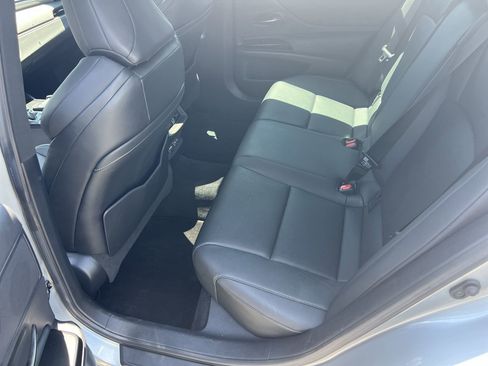 Used 2022 Lexus ES 350 F Sport w/ Accessory Package 2 FWD image 32