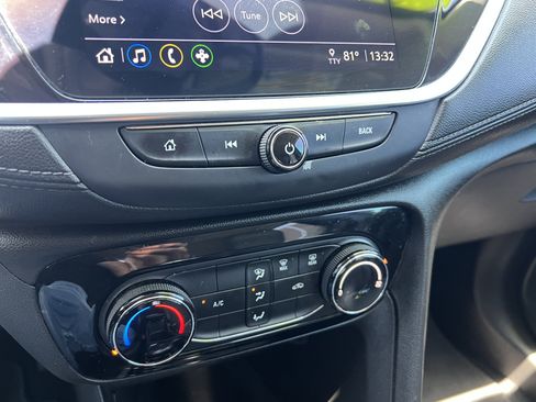 Used 2021 Buick Encore GX Preferred FWD image 27