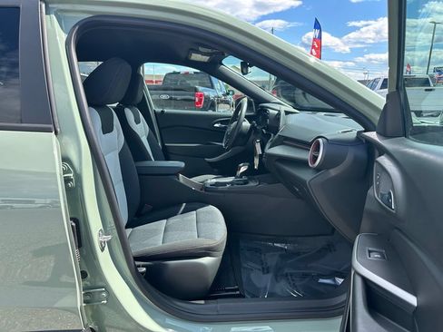 Used 2024 Chevrolet Trax RS w/ Driver Confidence Package FWD image 23