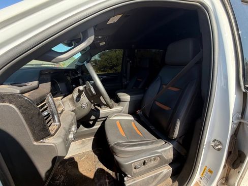 Used 2025 GMC Sierra 1500 AT4 w/ AT4 Premium Package AWD/4WD image 5