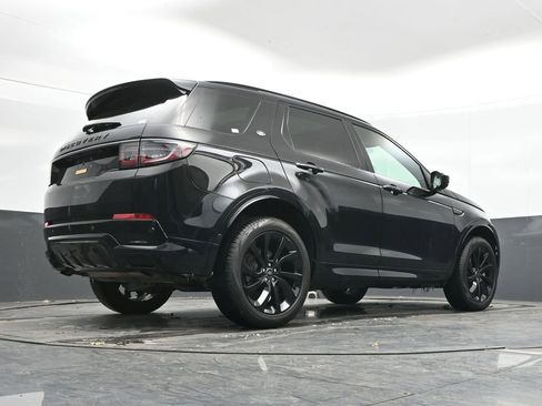 Used 2025 Land Rover Discovery Sport Dynamic SE AWD/4WD image 41