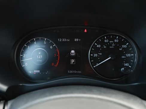 Used 2024 Nissan Kicks SR FWD image 12