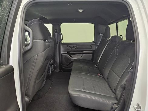 New 2026 RAM 1500 Express AWD/4WD image 5