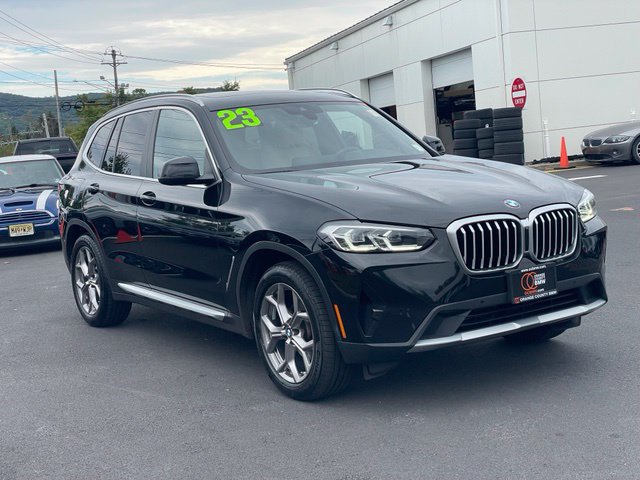 Used 2023 BMW X3 xDrive30i w/ Convenience Package w/ZPA AWD/4WD image 3