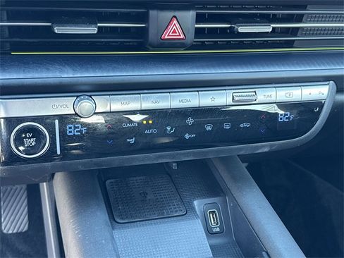 Certified 2024 Hyundai Ioniq 6 SEL image 31