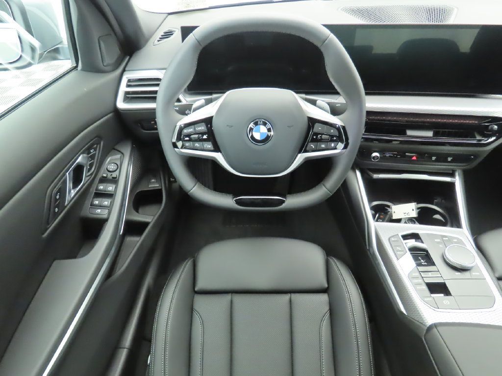 Used 2026 BMW 330i Sedan w/ Convenience Package RWD image 11