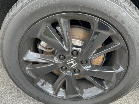 Used 2024 Honda Odyssey Sport image 14