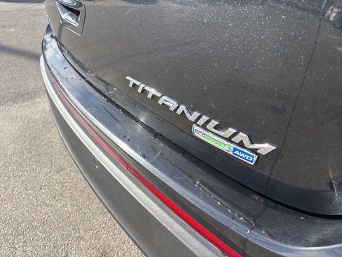 Used 2015 Ford Edge Titanium image 20