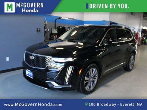 Used 2020 Cadillac XT6 Premium Luxury image 1