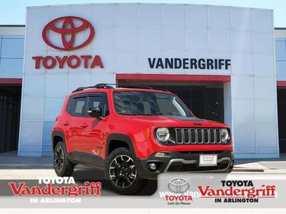 Used 2023 Jeep Renegade Latitude w/ Sun/Sound Group