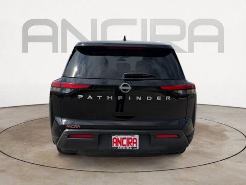 Used 2023 Nissan Pathfinder S FWD image 9