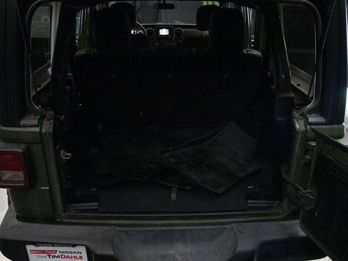 Used 2020 Jeep Wrangler Unlimited Sport image 19