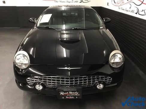 Used 2002 Ford Thunderbird image 4