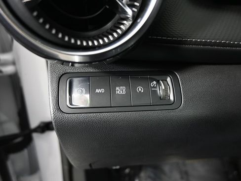 Used 2025 Chevrolet Equinox LT w/ Safety and Technology Package AWD/4WD image 23