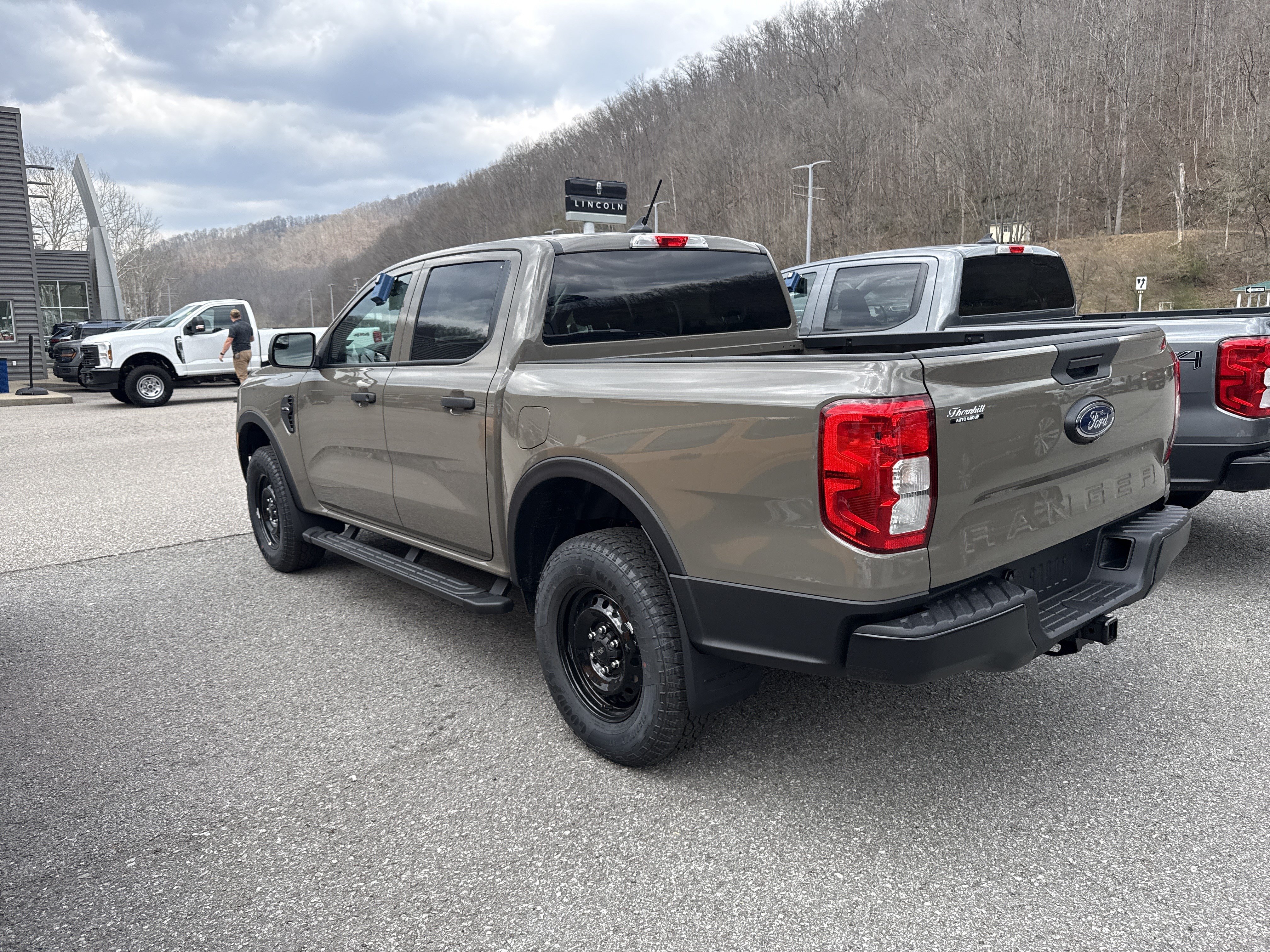 New 2026 Ford Ranger XL w/ Trailer Tow Package RWD image 10