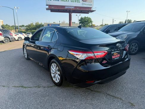 Used 2020 Toyota Camry LE AWD/4WD image 6
