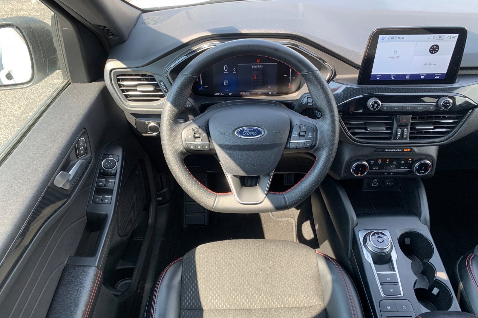 Used 2025 Ford Escape ST-Line FWD image 18