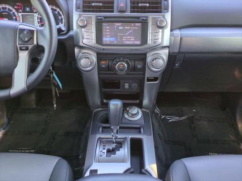 Certified 2019 Toyota 4Runner SR5 Premium image 17