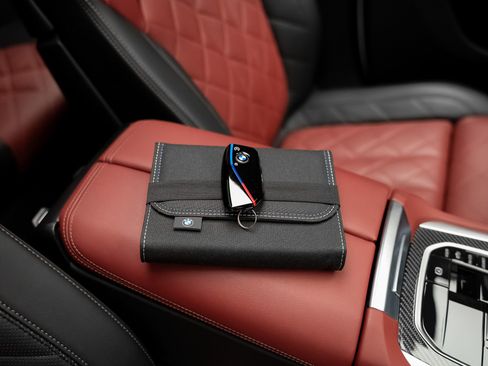 Used 2024 BMW X6 M60i w/ Dynamic Handling Package image 81