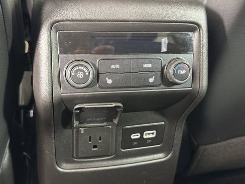 Used 2023 GMC Acadia Denali w/ Trailering Package image 22