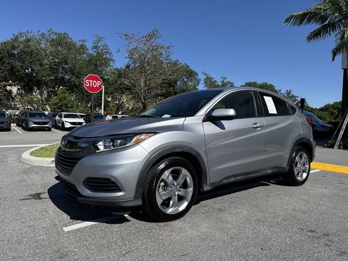 Used 2019 Honda HR-V LX image 28