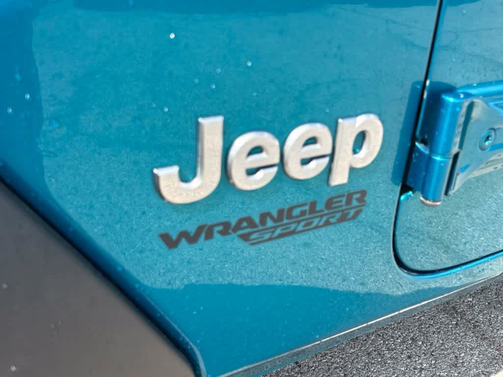 Used 2020 Jeep Wrangler Sport AWD/4WD image 10