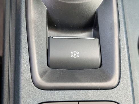 New 2026 Ford Maverick XLT image 18