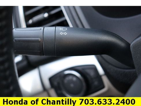 Used 2018 Ford Explorer Limited image 22