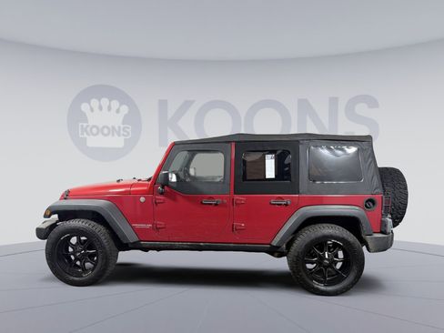 Used 2007 Jeep Wrangler Unlimited Rubicon image 2