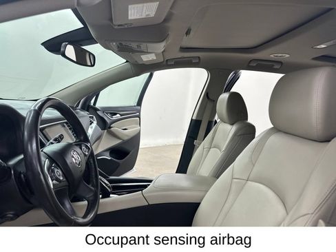 Used 2021 Buick Enclave Premium w/ Sun and Sites Package AWD/4WD image 40